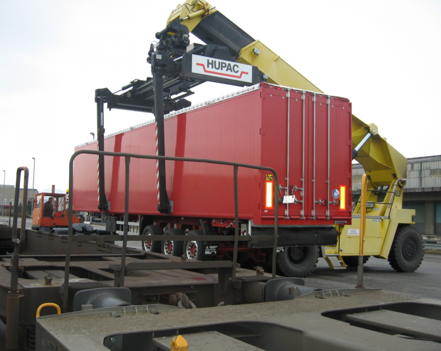 Leemans kiest opnieuw voor huckepack-trailers van Kraker